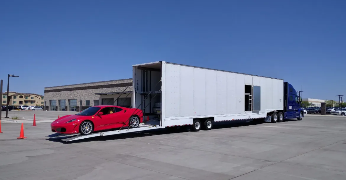 Door-to-door enclosed car shipping in Colorado